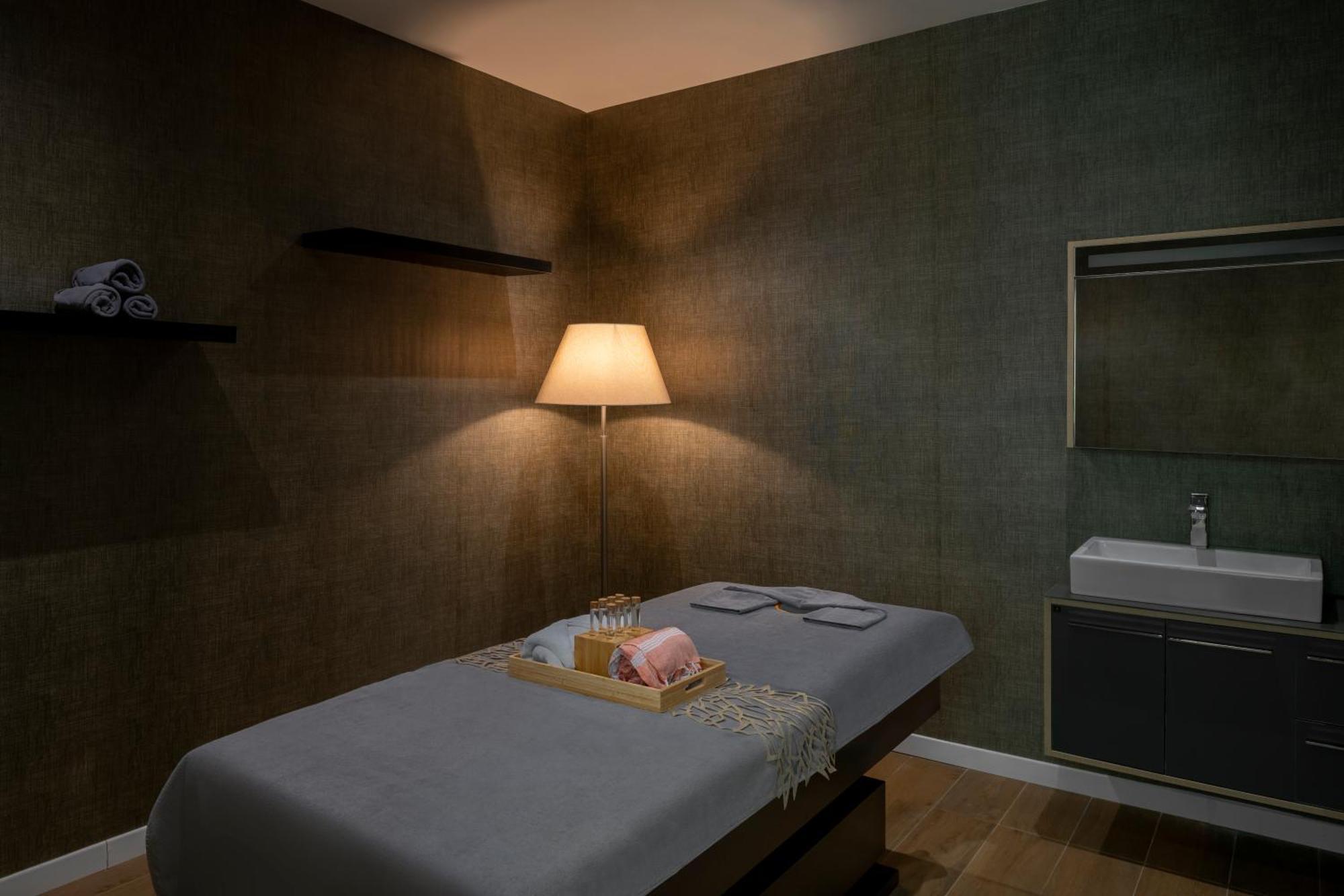 Movenpick Living Istanbul West Hotel Eksteriør billede