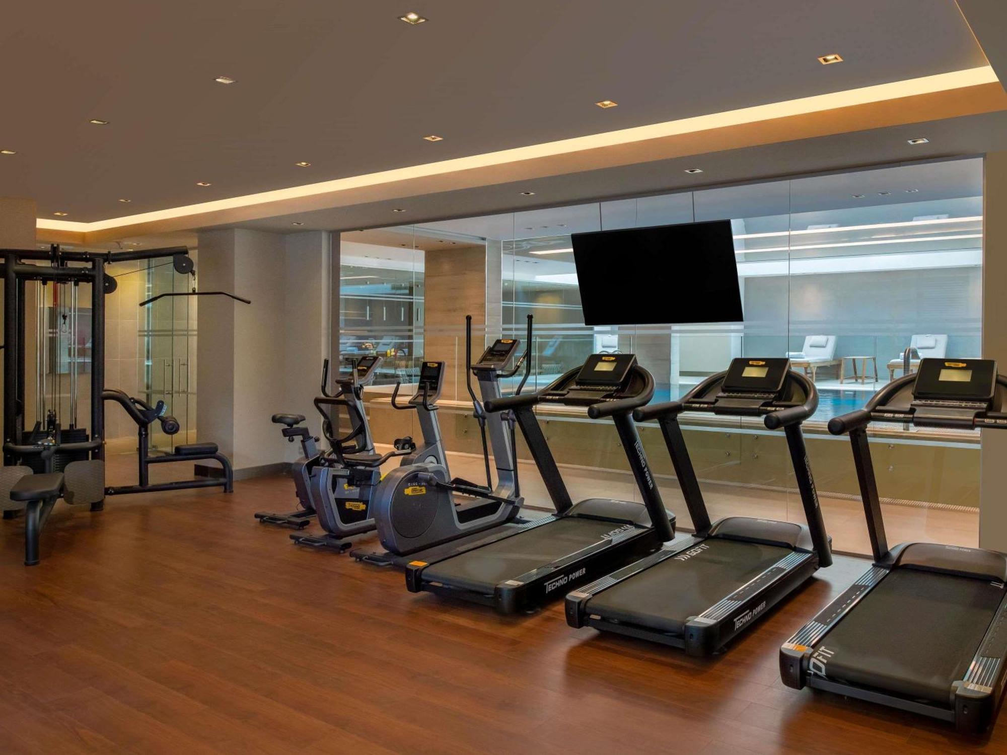 Movenpick Living Istanbul West Hotel Eksteriør billede
