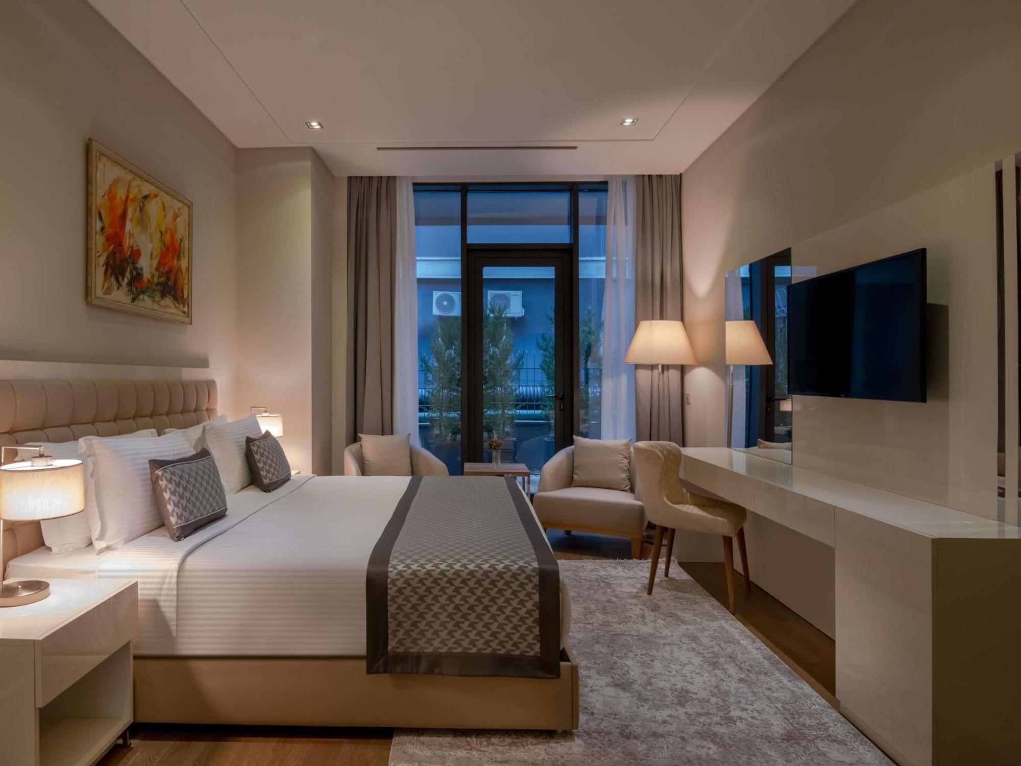 Movenpick Living Istanbul West Hotel Eksteriør billede
