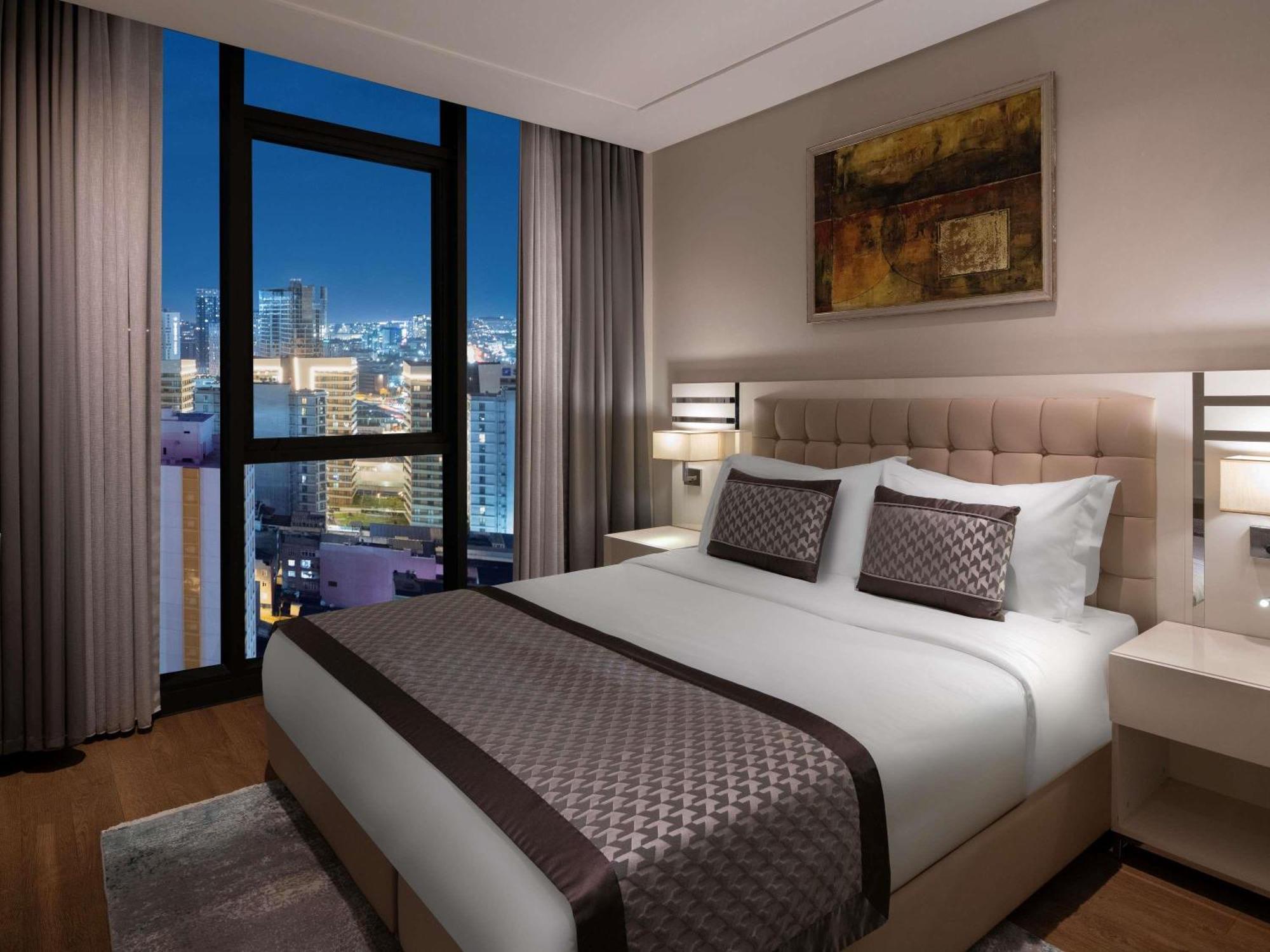 Movenpick Living Istanbul West Hotel Eksteriør billede