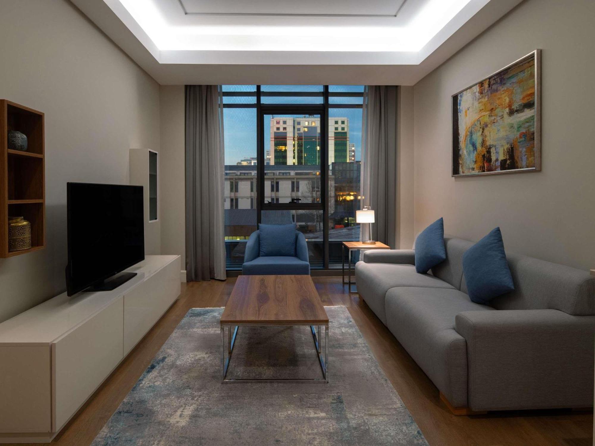 Movenpick Living Istanbul West Hotel Eksteriør billede